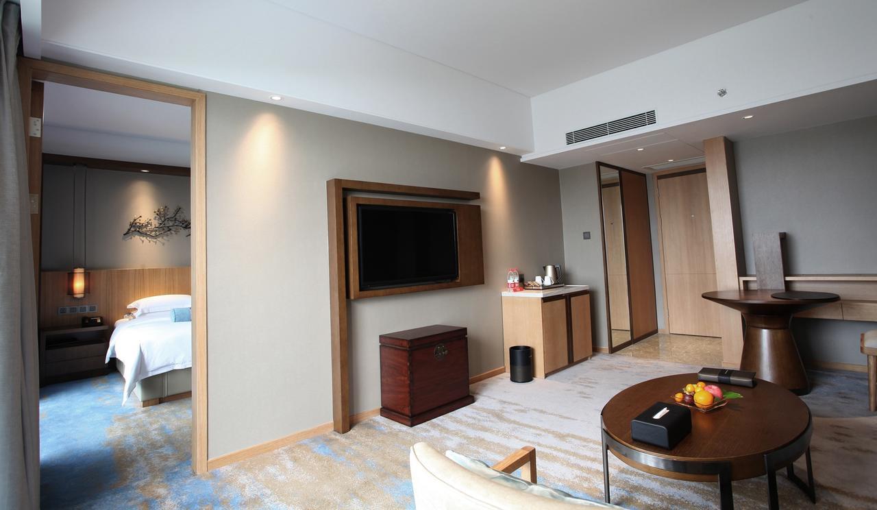 Heyuan Great International Hotel Exterior photo